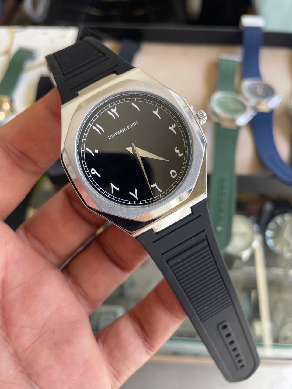 UNIVERSAL POINT ORIGINAL MEN'S WATCH - Image 2