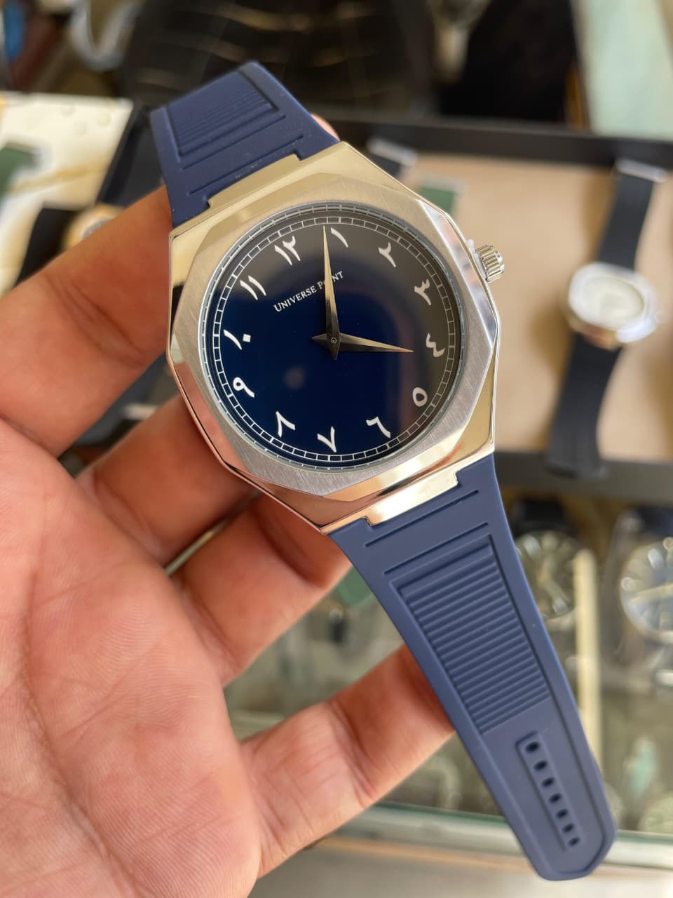 UNIVERSAL POINT ORIGINAL MEN'S WATCH - Image 4