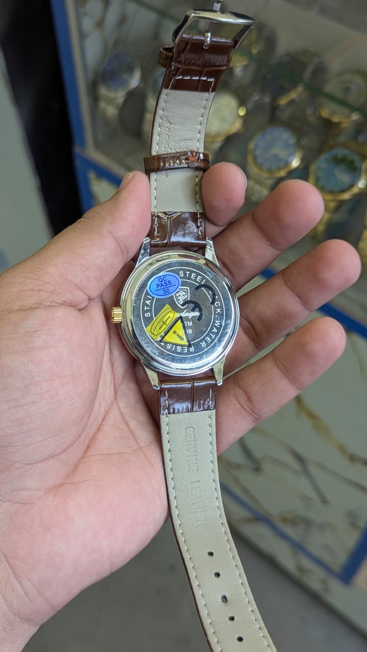 Poedagar Brown Stripe Original Men's Watch - Image 3